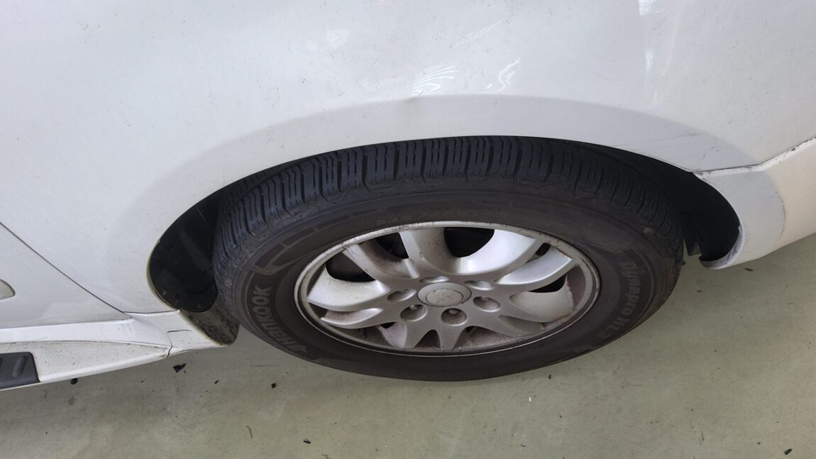 KIA CARNIVAL R 11-SEATER DIESEL GLX PREMIUM 2012 - zdjęcie 25