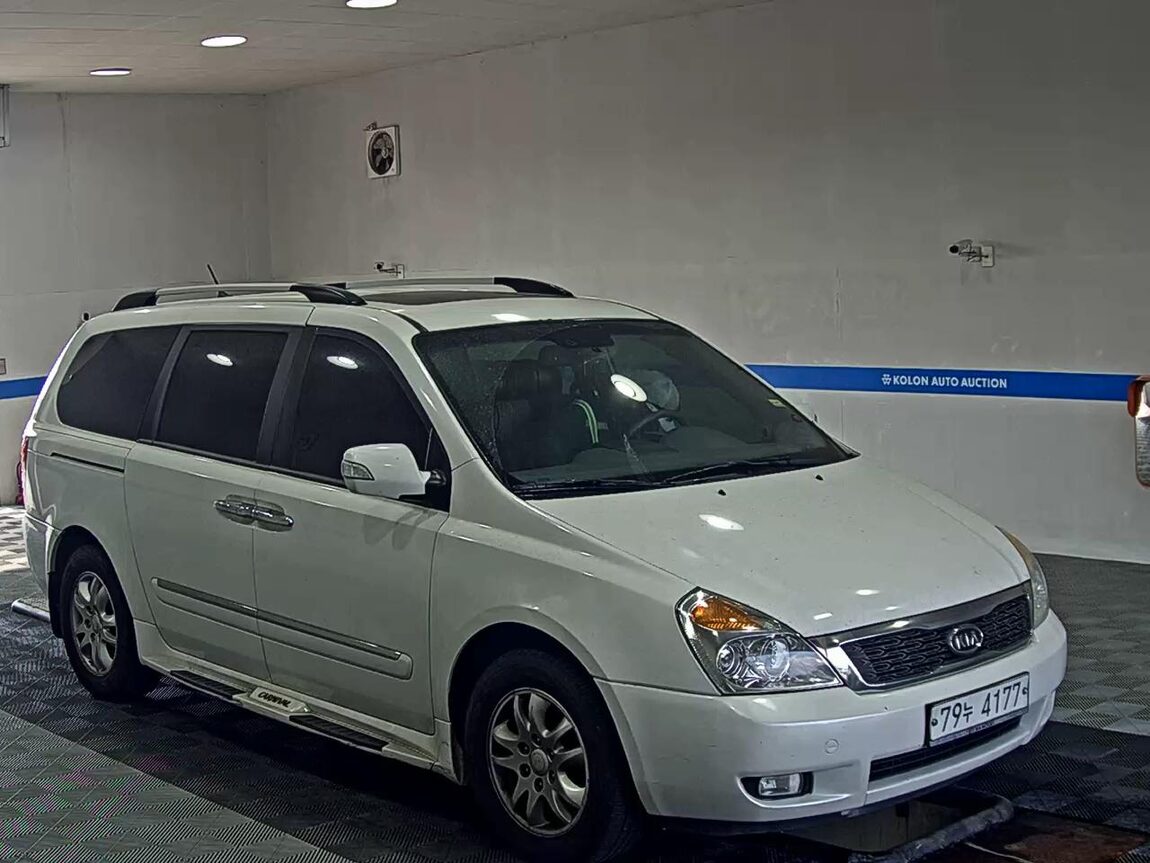 KIA CARNIVAL R 11-SEATER DIESEL GLX PREMIUM 2012 - zdjęcie 3