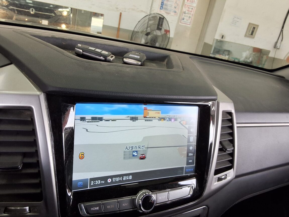 KG MOBILITY (SSANGYONG) REXTON SPORTS 2.2 4WD PRESTIGE 2019 - zdjęcie 17