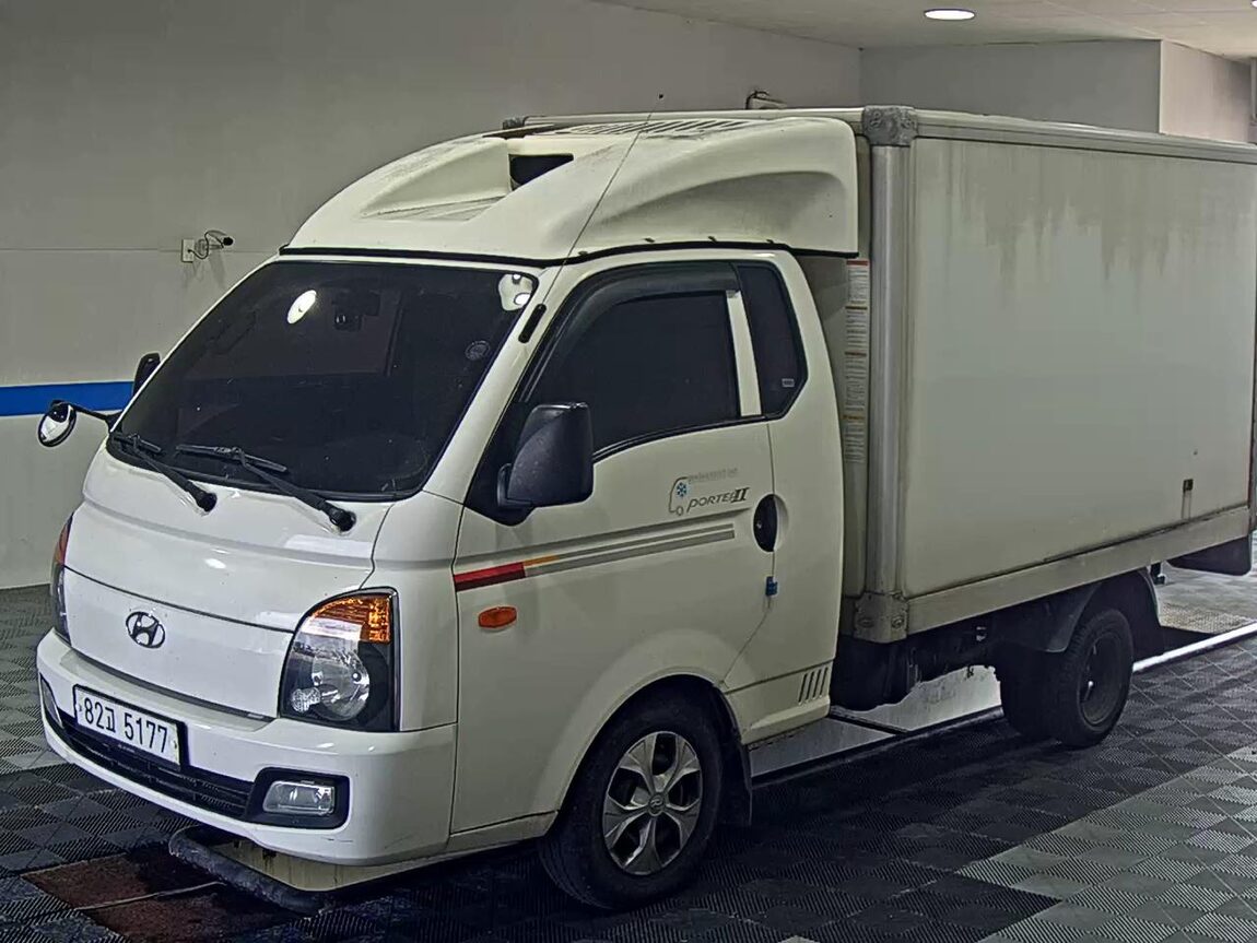HYUNDAI PORTER II FREEZER BOX TRUCK SUPER CAB TWIN COMPRESSOR 2019 - zdjęcie 2