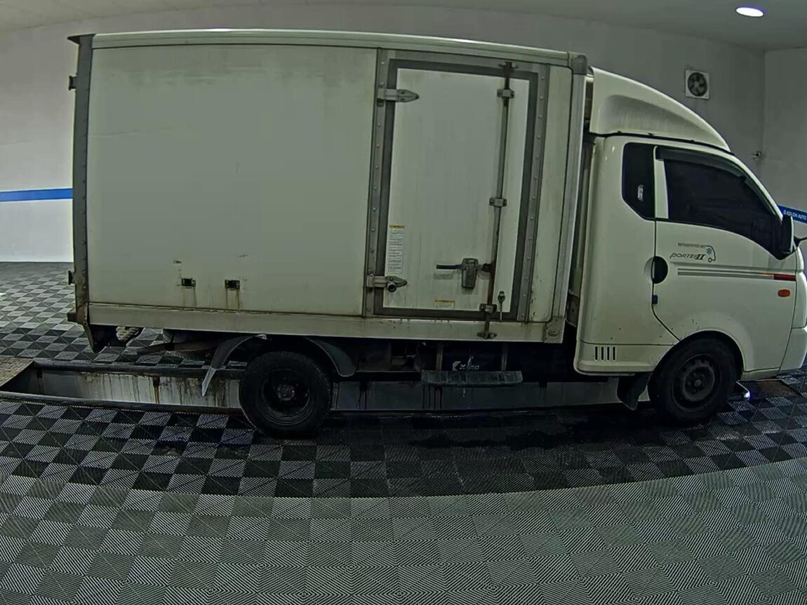 HYUNDAI PORTER II FREEZER BOX TRUCK SUPER CAB TWIN COMPRESSOR 2019 - zdjęcie 4
