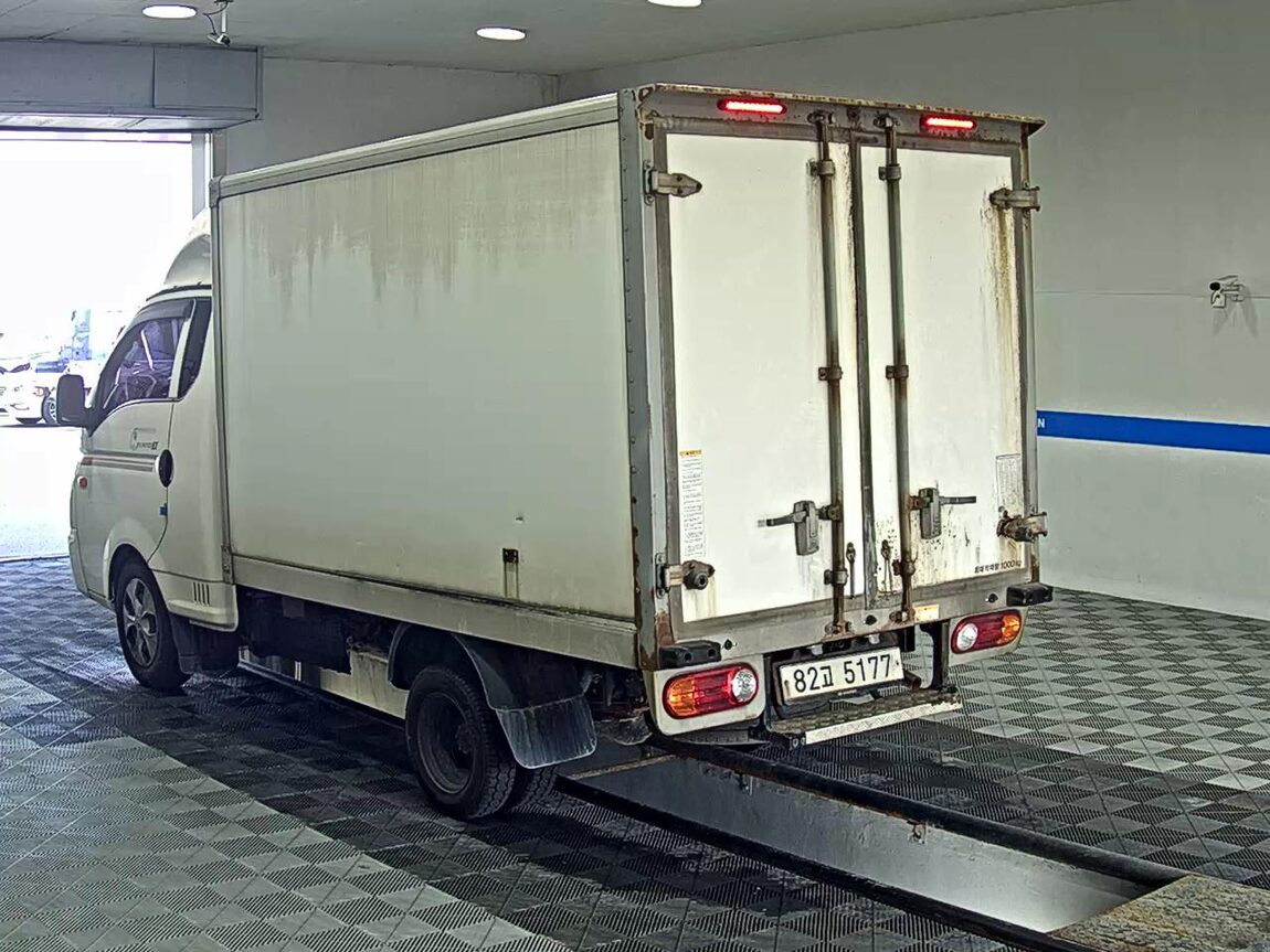HYUNDAI PORTER II FREEZER BOX TRUCK SUPER CAB TWIN COMPRESSOR 2019 - zdjęcie 6