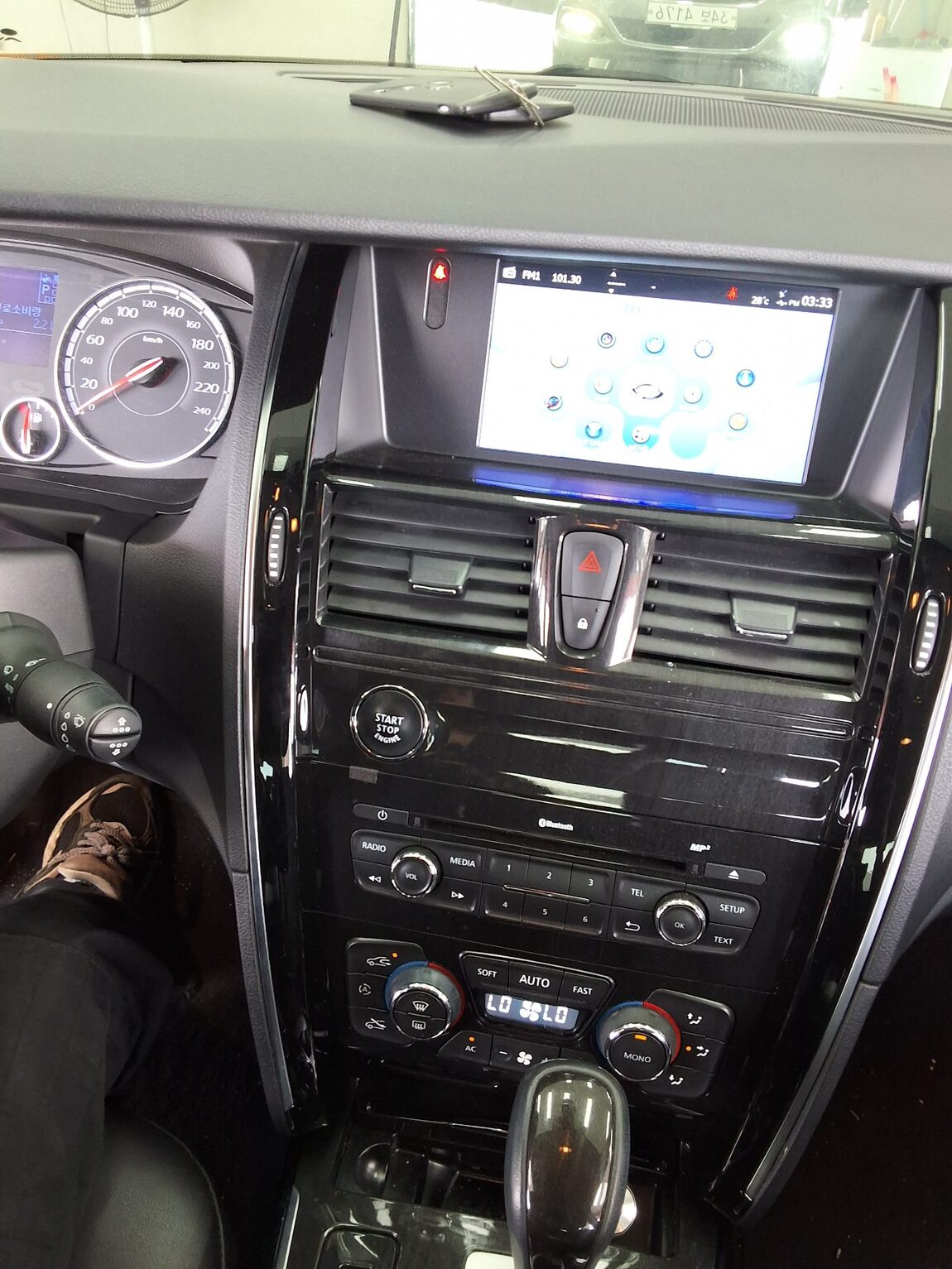 RENAULT (SAMSUNG) NEW SM7 NOVA 2.0 LPe DISABLED VEHICLE 2017 - zdjęcie 17