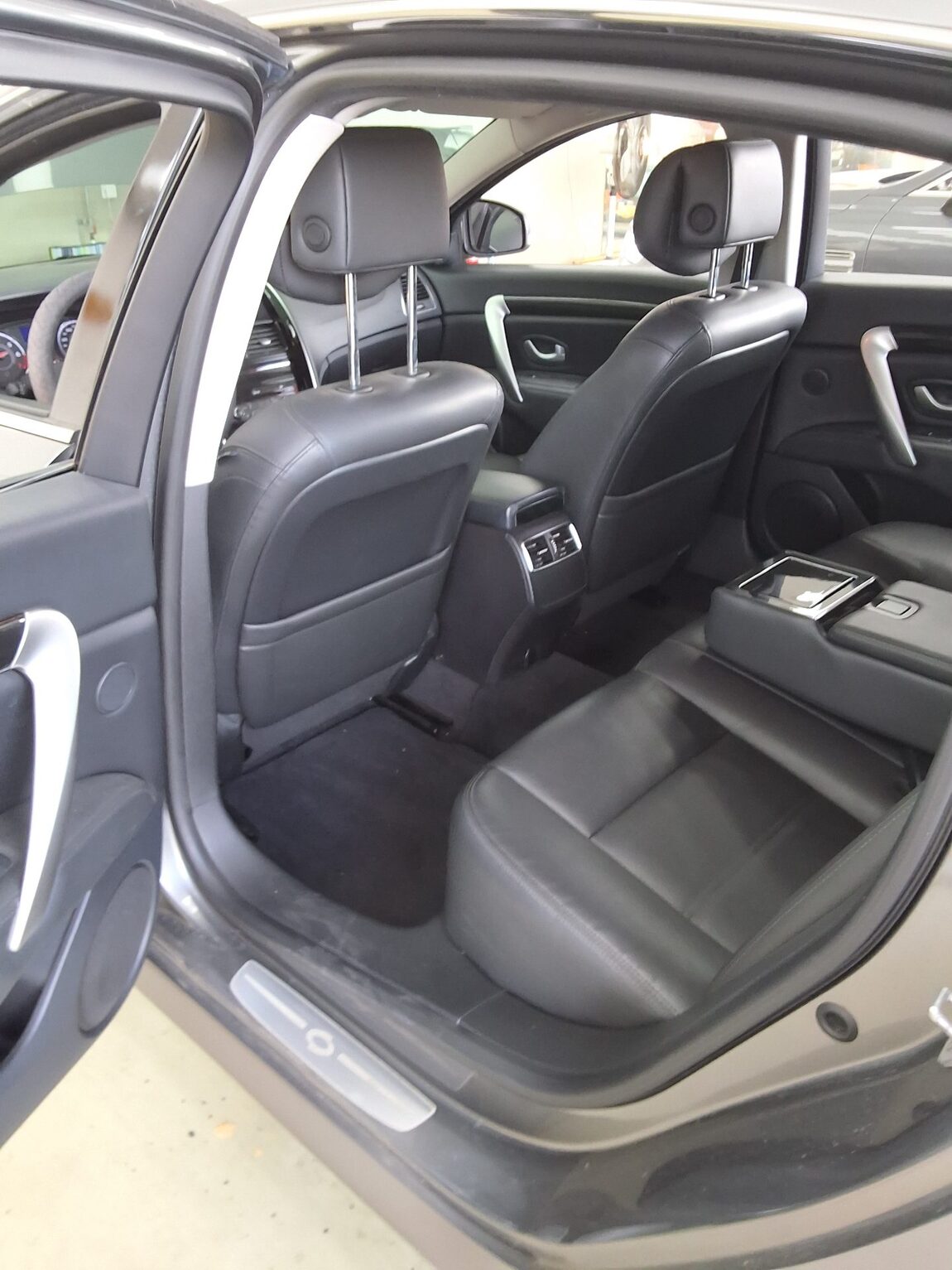 RENAULT (SAMSUNG) NEW SM7 NOVA 2.0 LPe DISABLED VEHICLE 2017 - zdjęcie 12
