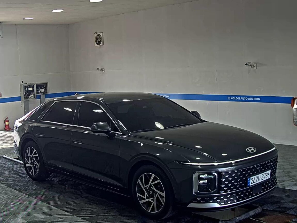 HYUNDAI THE ALL NEW GRANDEUR GASOLINE 2.5 EXCLUSIVE 2025 - zdjęcie 3