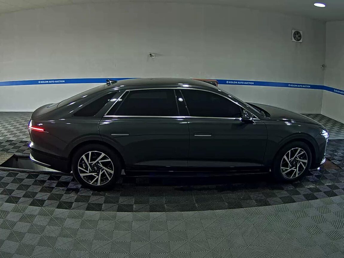 HYUNDAI THE ALL NEW GRANDEUR GASOLINE 2.5 EXCLUSIVE 2025 - zdjęcie 4