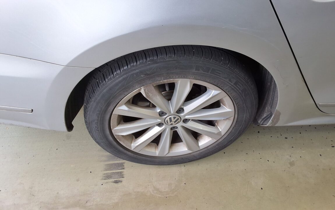 VOLKSWAGEN THE NEW PASSAT (7TH GEN) 1.8 TSI 2015 - zdjęcie 26