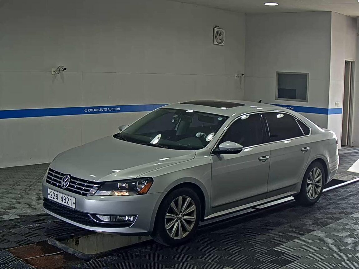 VOLKSWAGEN THE NEW PASSAT (7TH GEN) 1.8 TSI 2015 - zdjęcie 2