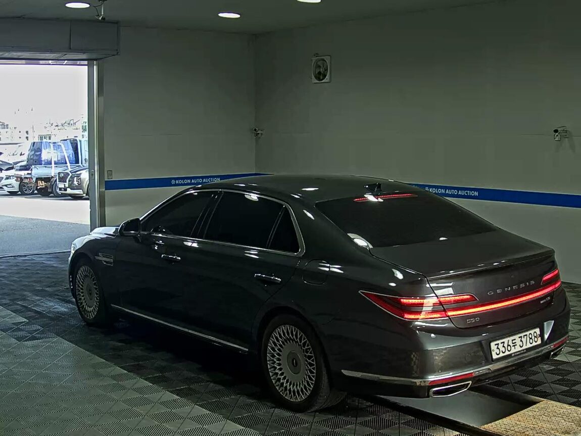 GENESIS G90 5.0 AWD PRESTIGE 2020 - zdjęcie 6