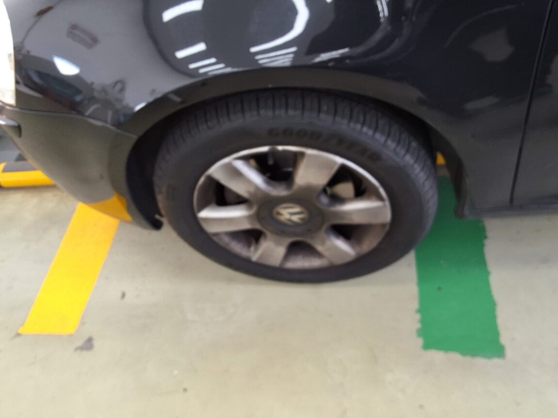 VOLKSWAGEN GOLF (5TH GEN) 2.0 TDI 2009 - zdjęcie 23