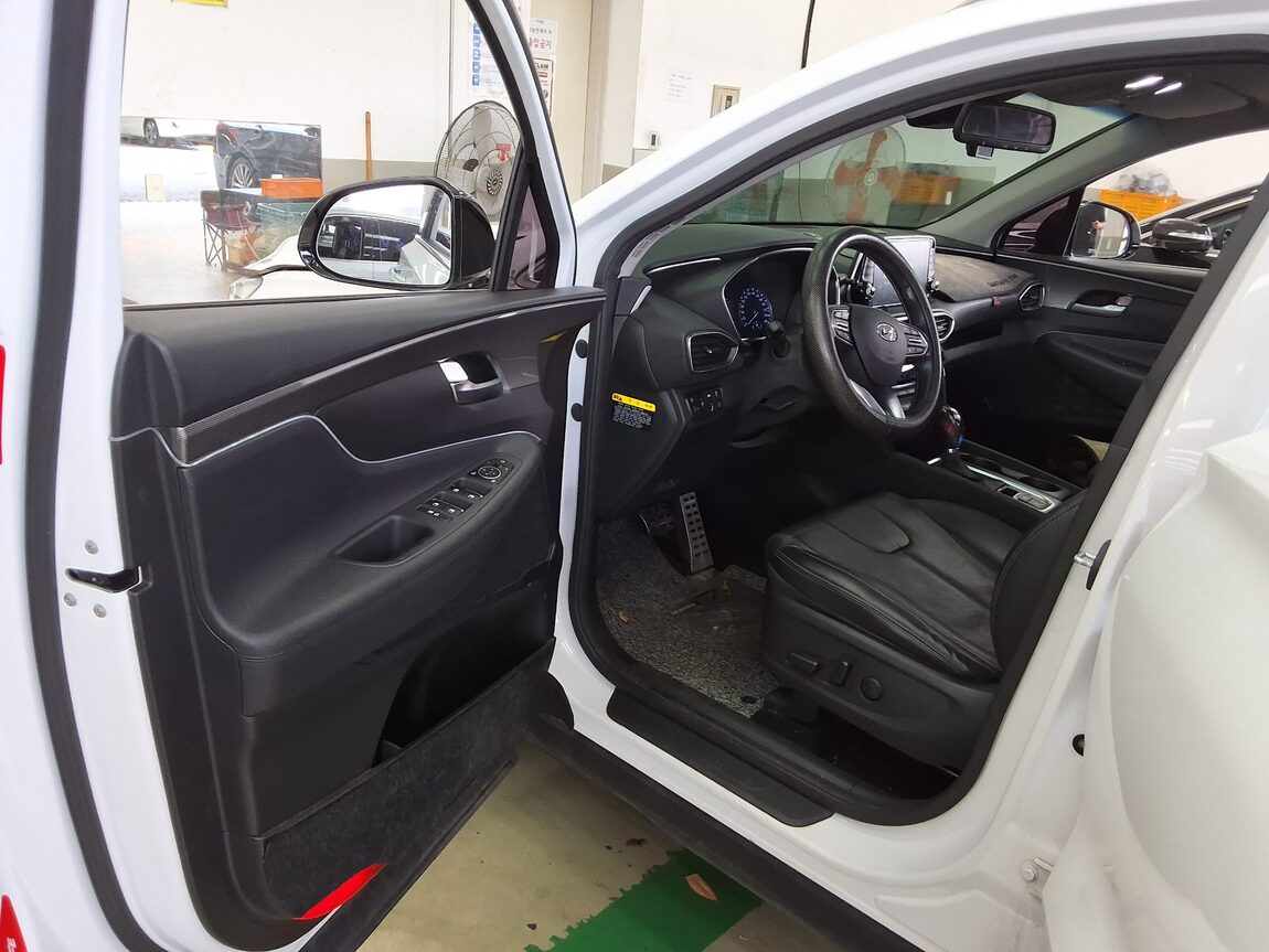 HYUNDAI SANTA FE (TM) R2.0 2WD EXCLUSIVE 2019 - zdjęcie 10