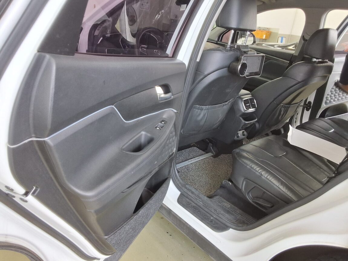 HYUNDAI SANTA FE (TM) R2.0 2WD EXCLUSIVE 2019 - zdjęcie 12