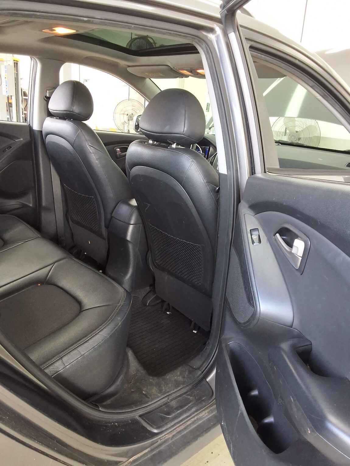 HYUNDAI TUCSON ix DIESEL R20 2WD LX20 LUXURY 2010 - zdjęcie 13