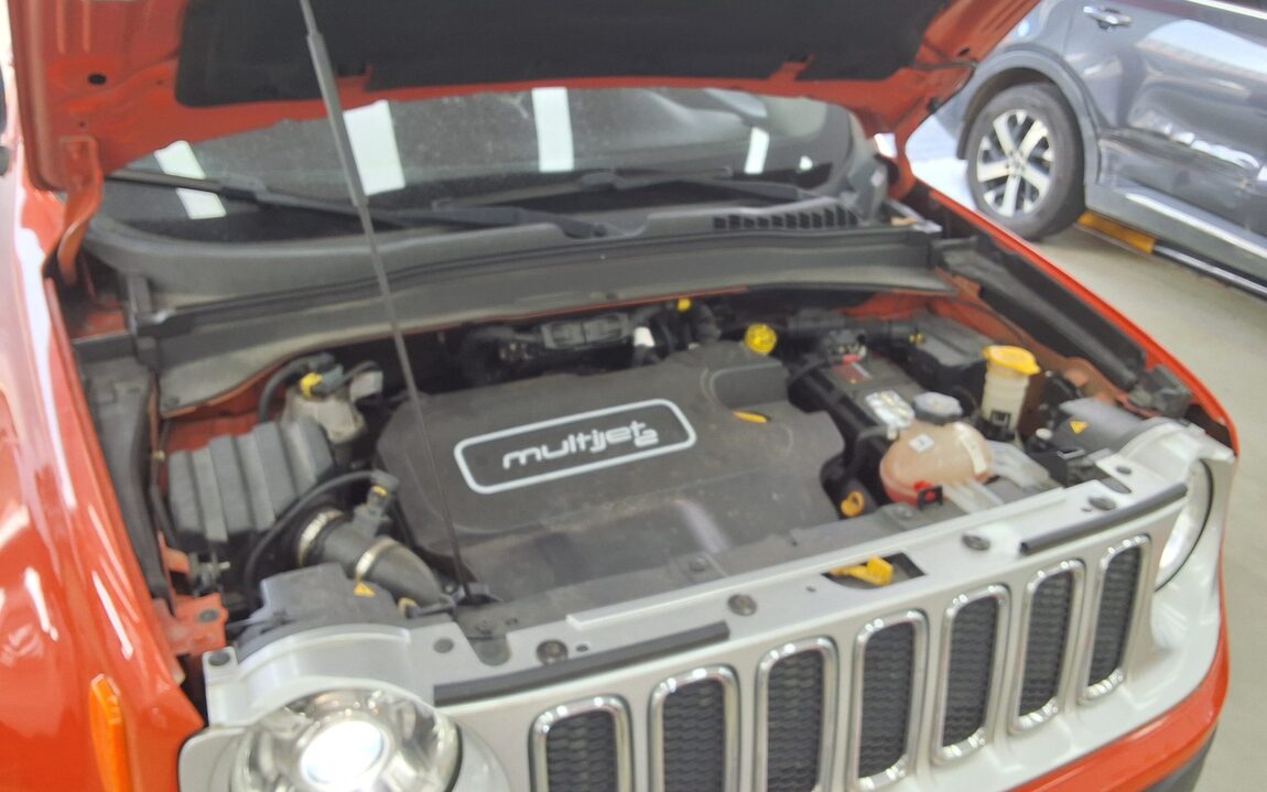 JEEP RENEGADE 2.0 DIESEL AWD LIMITED 2015 - zdjęcie 21