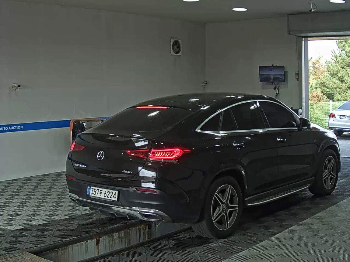 MERCEDES-BENZ GLE-CLASS (4TH GEN) GLE 350e 4MATIC COUPE 2021 - zdjęcie 5