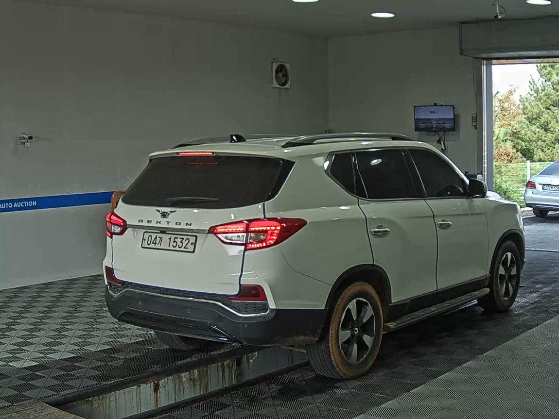 KG MOBILITY (SSANGYONG) G4 REXTON 2.2 4WD PRIME 2018 - zdjęcie 5