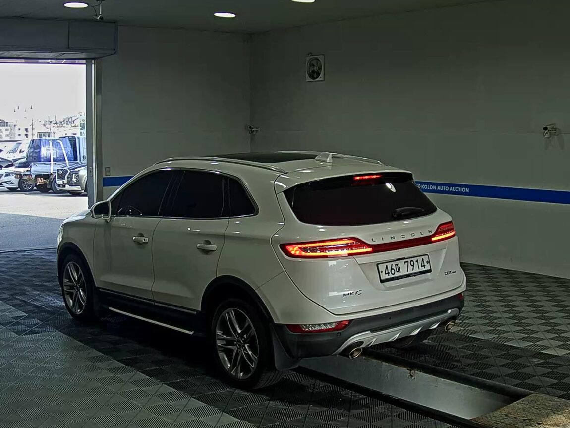 LINCOLN MKC 2.0L ECOBOOST RESERVE 2017 - zdjęcie 6