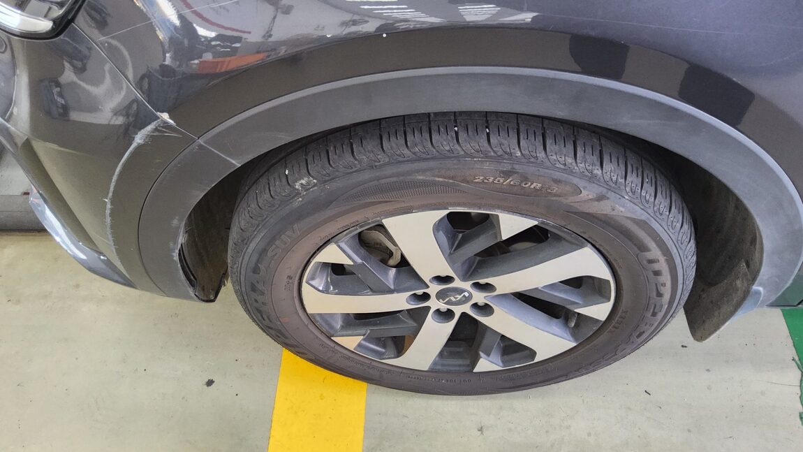 KIA NEW SORENTO (MQ4) 2.2 DIESEL 4WD PRESTIGE 2023 - zdjęcie 23