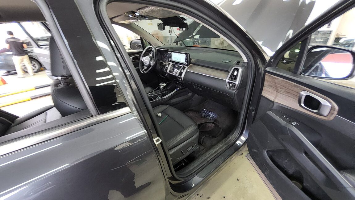 KIA NEW SORENTO (MQ4) 2.2 DIESEL 4WD PRESTIGE 2023 - zdjęcie 14