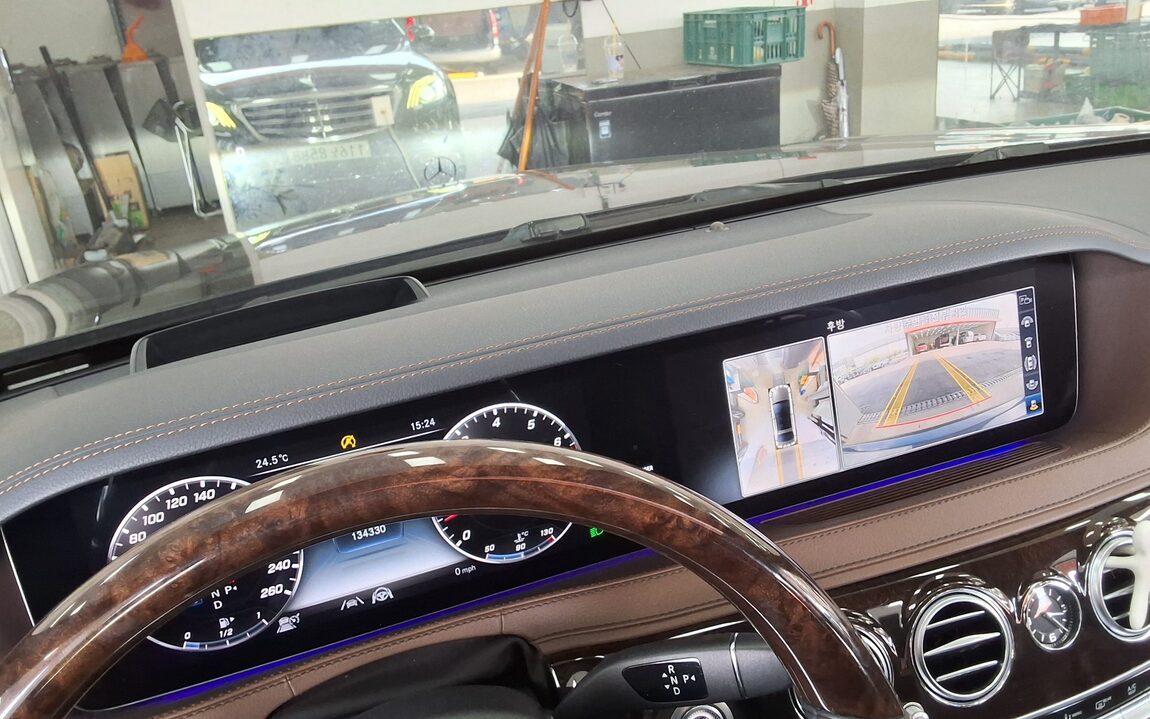 MERCEDES-BENZ S-CLASS (6TH GEN) S560L 4MATIC 2020 - zdjęcie 19
