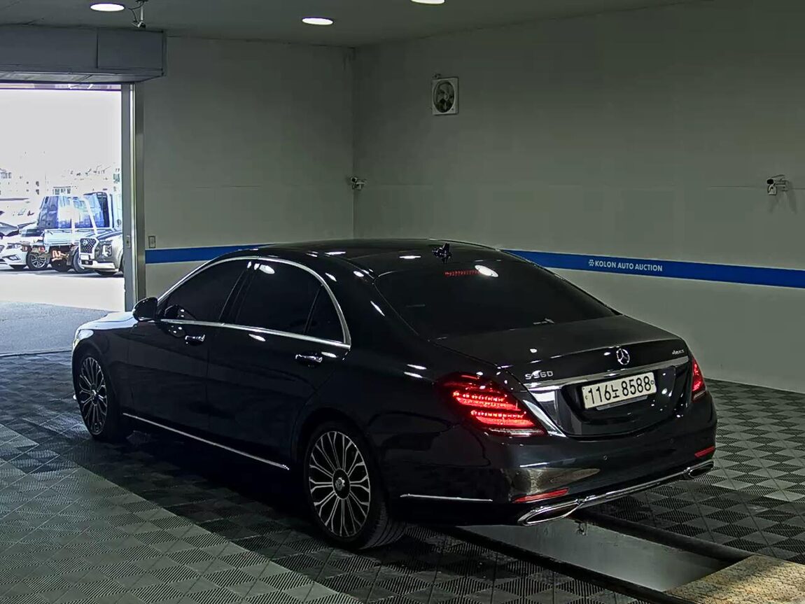 MERCEDES-BENZ S-CLASS (6TH GEN) S560L 4MATIC 2020 - zdjęcie 6