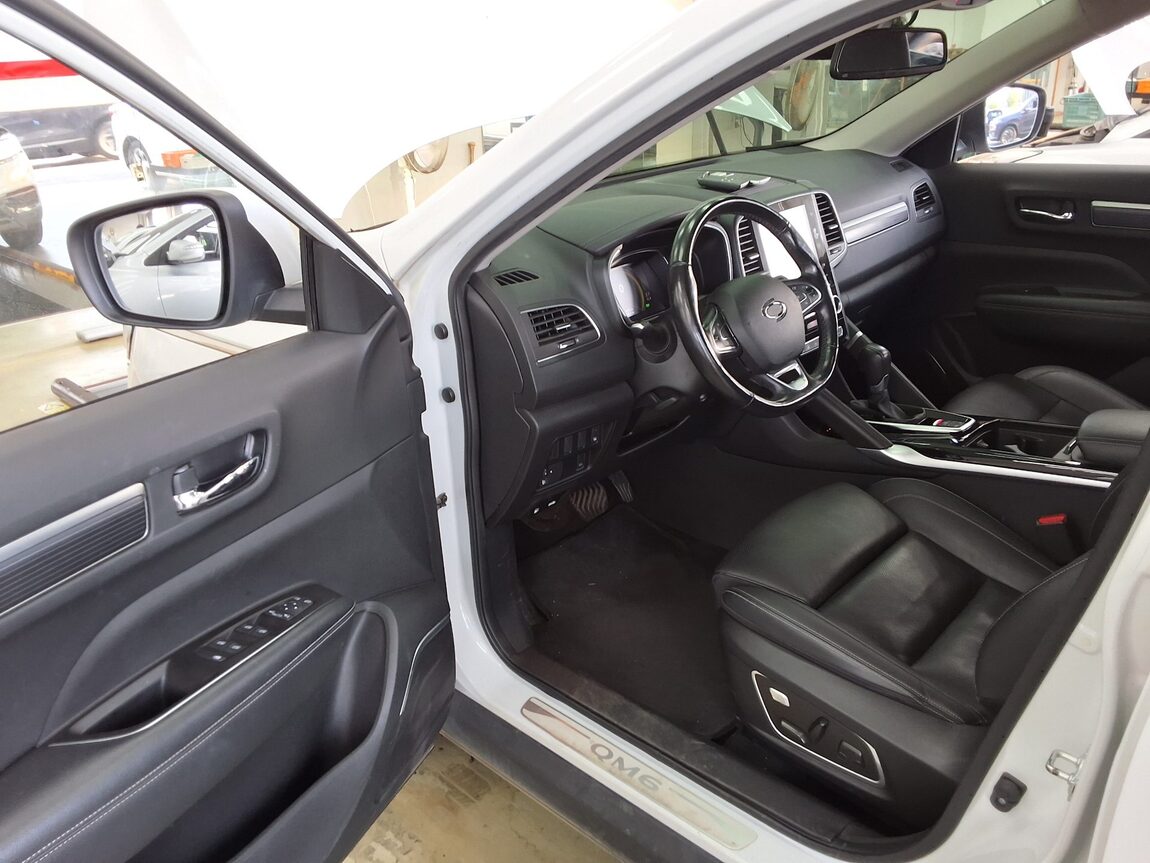 RENAULT (SAMSUNG) NEW QM6 2.0 LPe RE SIGNATURE 2021 - zdjęcie 10