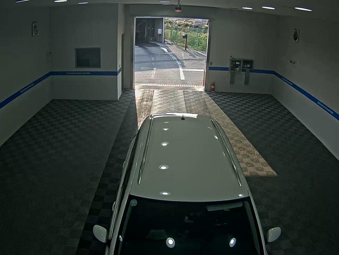 VOLKSWAGEN TIGUAN 2.0 TDI BLUEMOTION COMFORT 2014 - zdjęcie 7