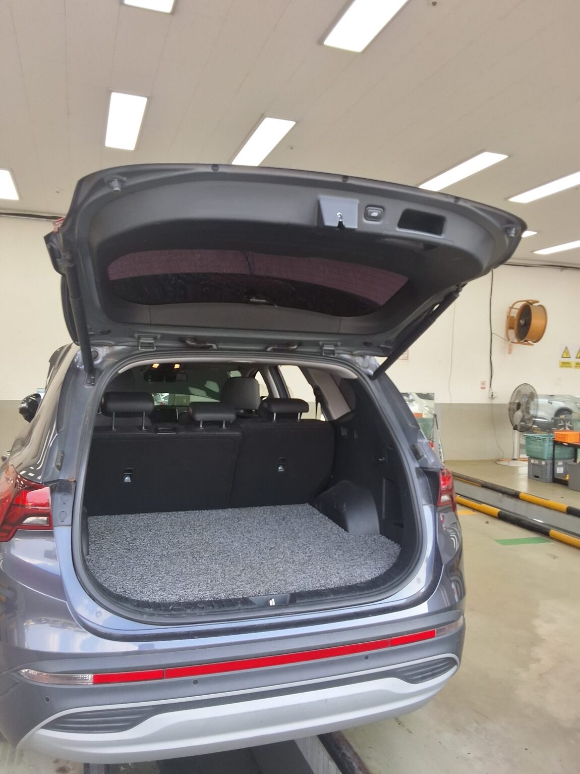 HYUNDAI THE NEW SANTA FE HYBRID 1.6 HEV 2WD PRESTIGE 2022 - zdjęcie 15