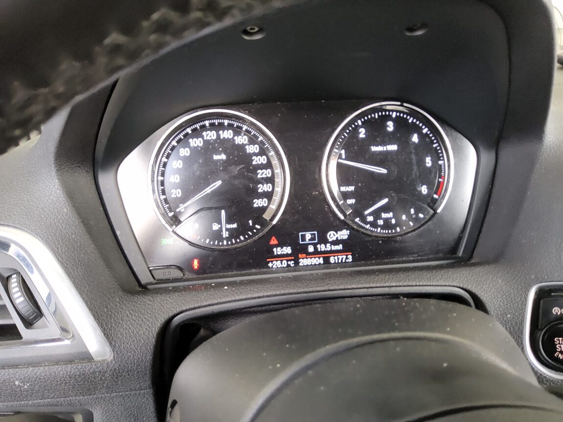 BMW 1 SERIES (2ND GEN) 5-DOOR 118d M SPORT SHADOW 2018 - zdjęcie 9