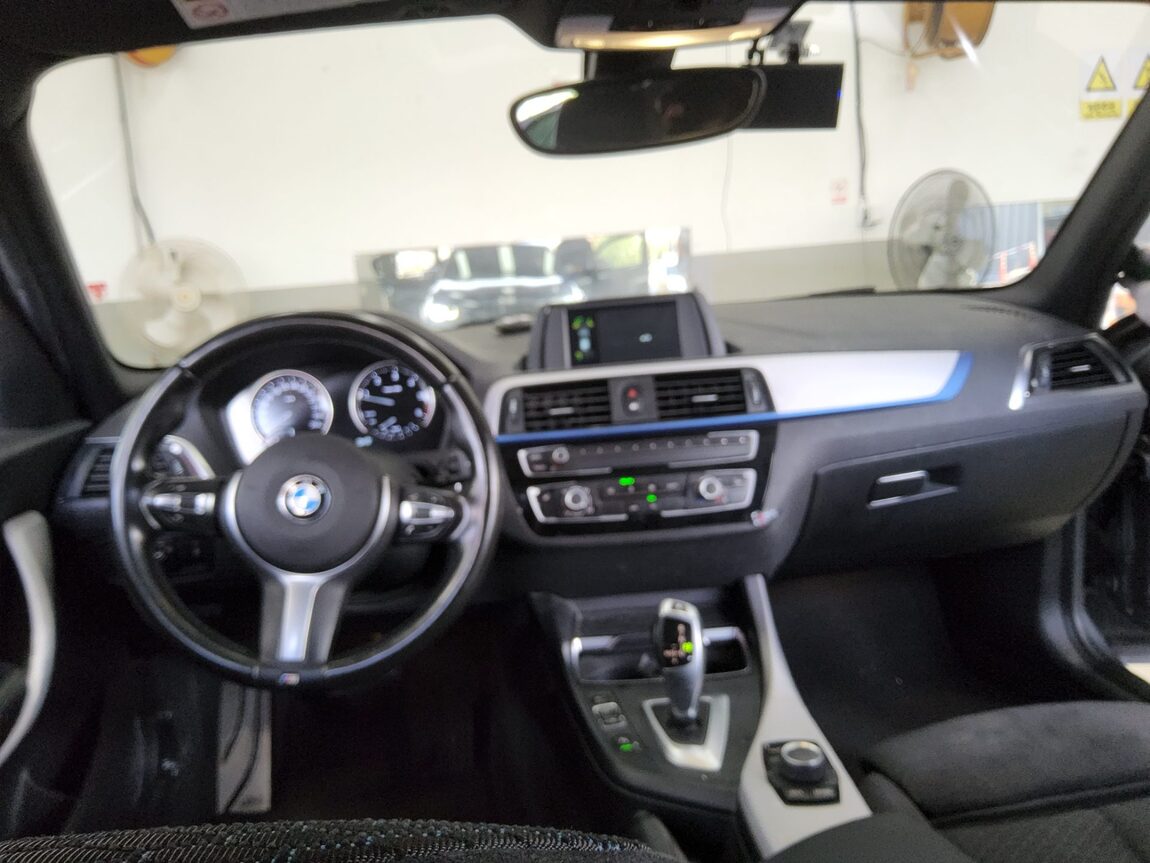 BMW 1 SERIES (2ND GEN) 5-DOOR 118d M SPORT SHADOW 2018 - zdjęcie 11
