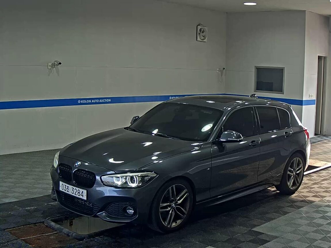 BMW 1 SERIES (2ND GEN) 5-DOOR 118d M SPORT SHADOW 2018 - zdjęcie 2