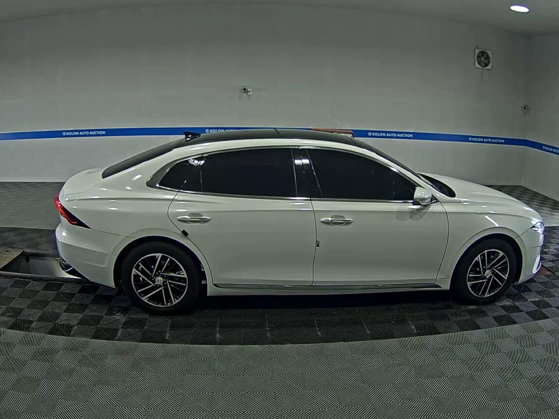 HYUNDAI THE NEW GRANDEUR IG LPi 3.0 RENTAL CAR MODERN 2020 - zdjęcie 4