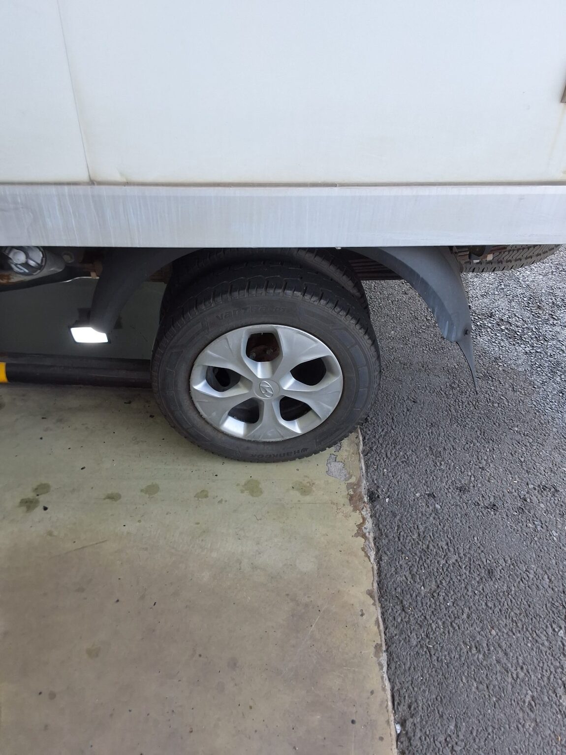 HYUNDAI PORTER II FREEZER BOX TRUCK SUPER CAB TWIN COMPRESSOR 2019 - zdjęcie 20