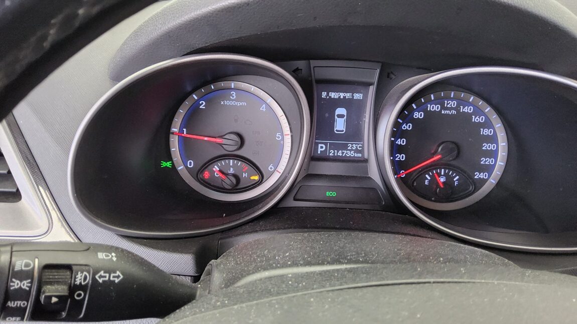 HYUNDAI SANTA FE (DM) DIESEL R2.0 2WD PREMIUM 2013 - zdjęcie 9