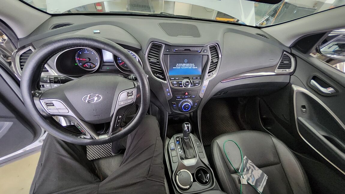 HYUNDAI SANTA FE (DM) DIESEL R2.0 2WD PREMIUM 2013 - zdjęcie 11