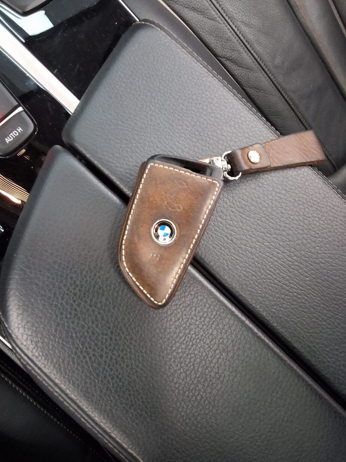 BMW 5 SERIES (7TH GEN) 520d LUXURY LINE SPECIAL 2018 - zdjęcie 19