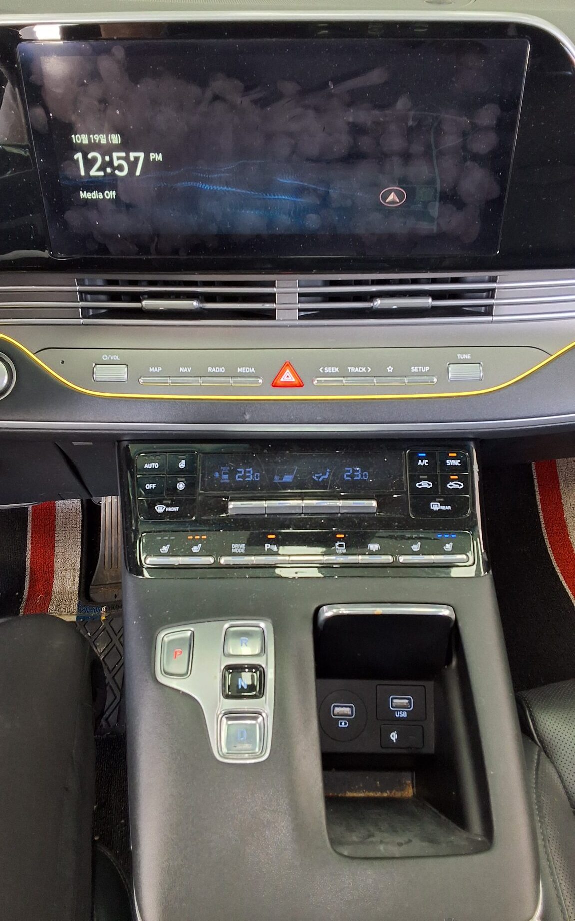 HYUNDAI THE NEW GRANDEUR IG GASOLINE 2.5 EXCLUSIVE 2020 - zdjęcie 18