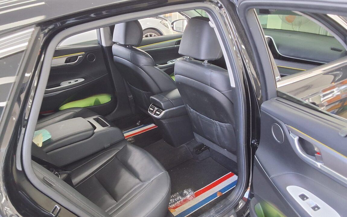 HYUNDAI THE NEW GRANDEUR IG GASOLINE 2.5 EXCLUSIVE 2020 - zdjęcie 13