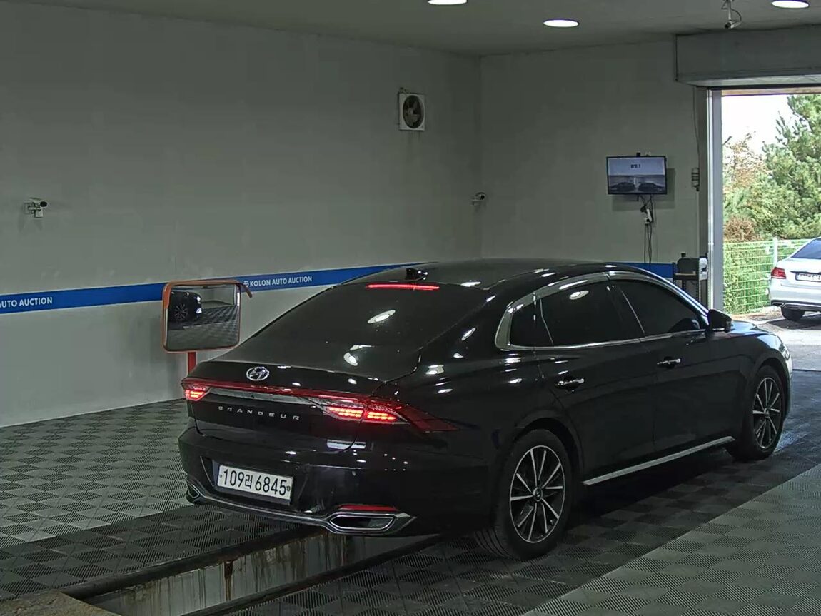 HYUNDAI THE NEW GRANDEUR IG GASOLINE 2.5 EXCLUSIVE 2020 - zdjęcie 5