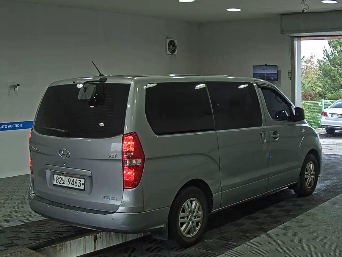 HYUNDAI GRAND STAREX 5-SEATER DIESEL VAN SMART 2016 - zdjęcie 5