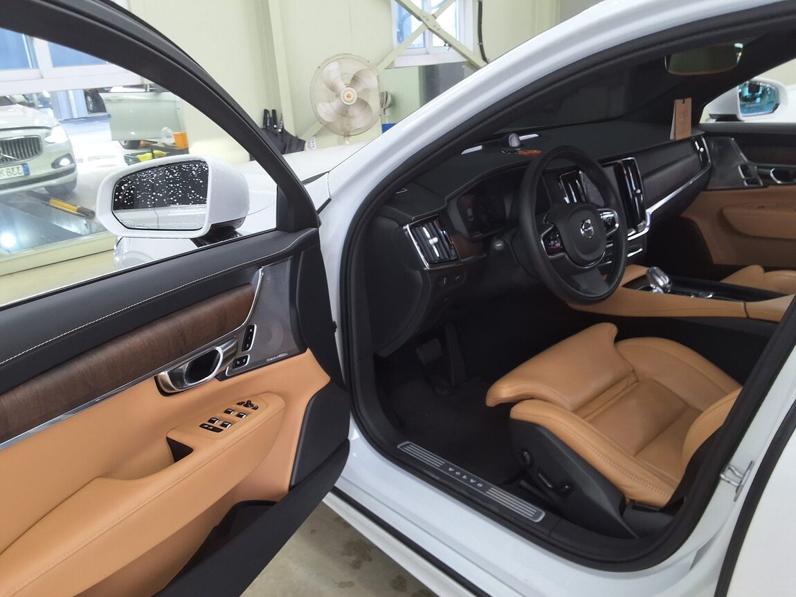 VOLVO THE NEW S90 B6 AWD INSCRIPTION 2021 - zdjęcie 11