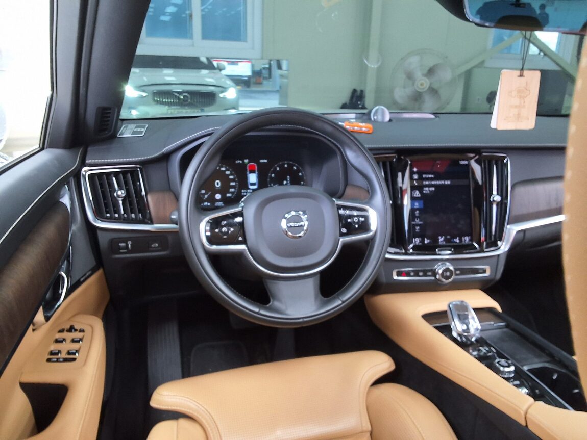 VOLVO THE NEW S90 B6 AWD INSCRIPTION 2021 - zdjęcie 12