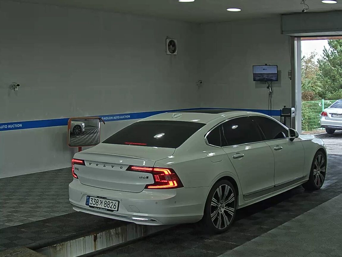 VOLVO THE NEW S90 B6 AWD INSCRIPTION 2021 - zdjęcie 5