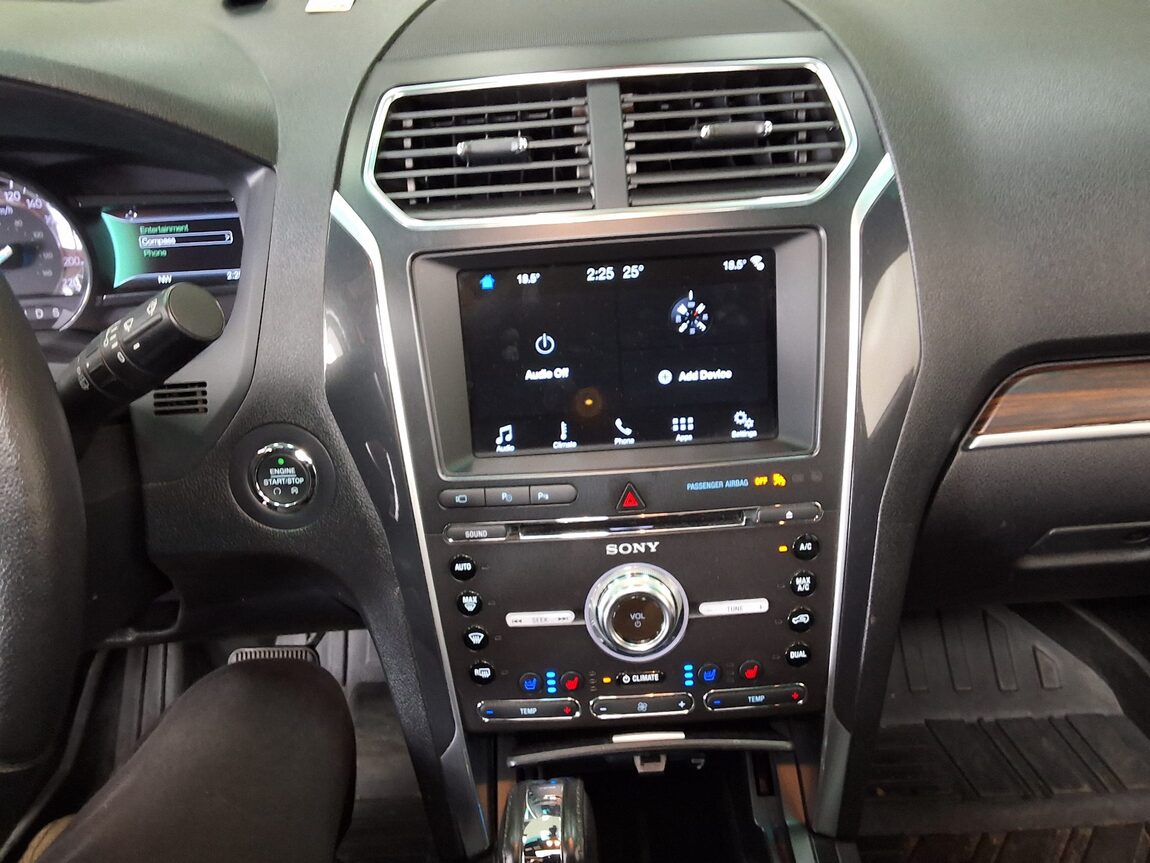 FORD EXPLORER (5TH GEN) 2.3 AWD LIMITED 2017 - zdjęcie 24