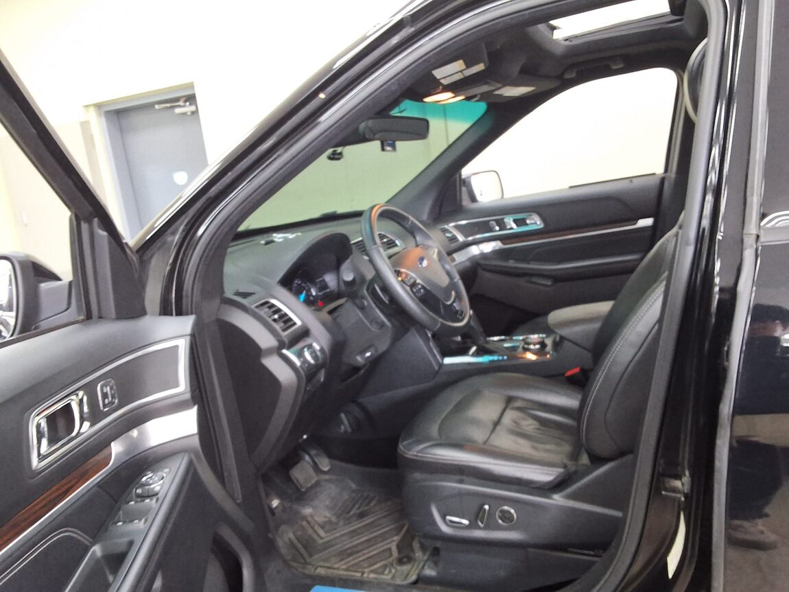 FORD EXPLORER (5TH GEN) 2.3 AWD LIMITED 2017 - zdjęcie 11