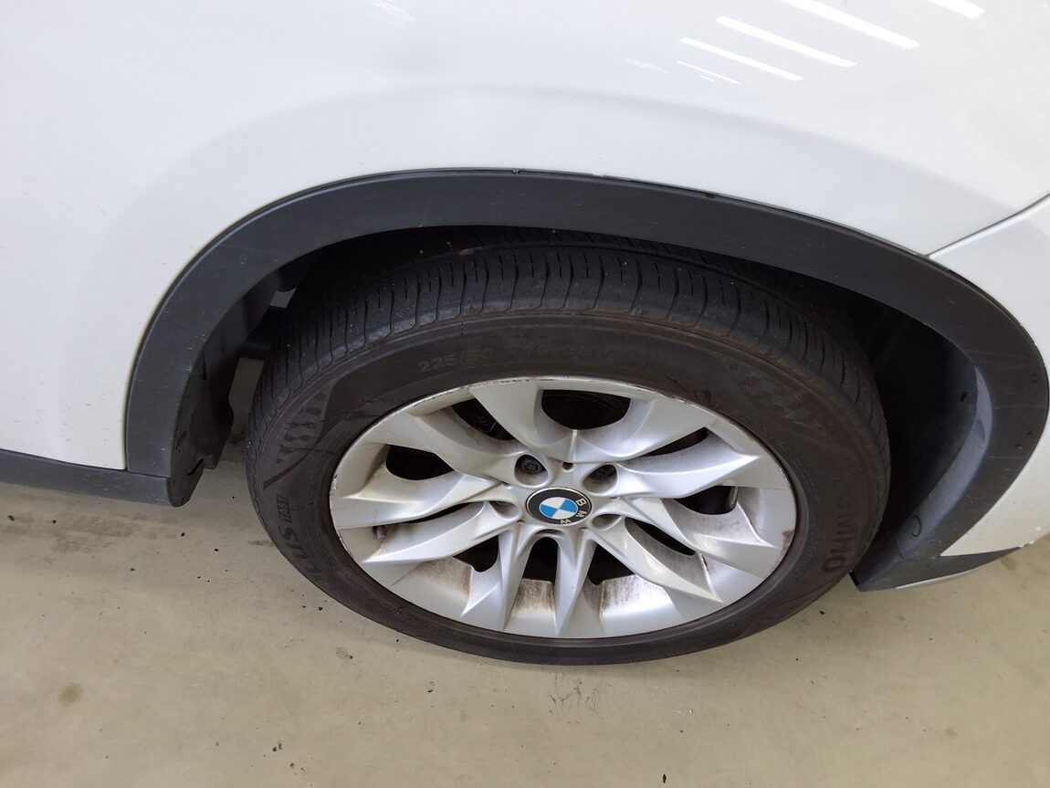 BMW X1 18d xDRIVE HIGH 2015 - zdjęcie 25