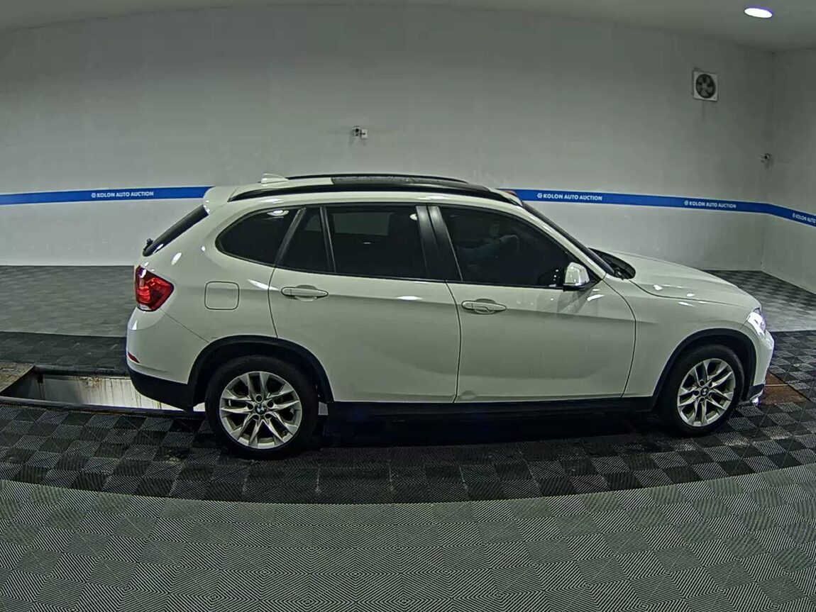 BMW X1 18d xDRIVE HIGH 2015 - zdjęcie 4
