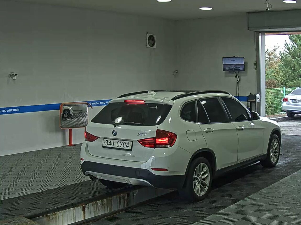 BMW X1 18d xDRIVE HIGH 2015 - zdjęcie 5