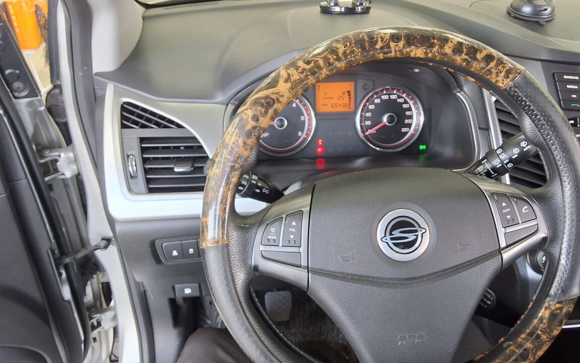 KG MOBILITY (SSANGYONG) NEW KORANDO C 2.0 AWD KX 2015 - zdjęcie 17