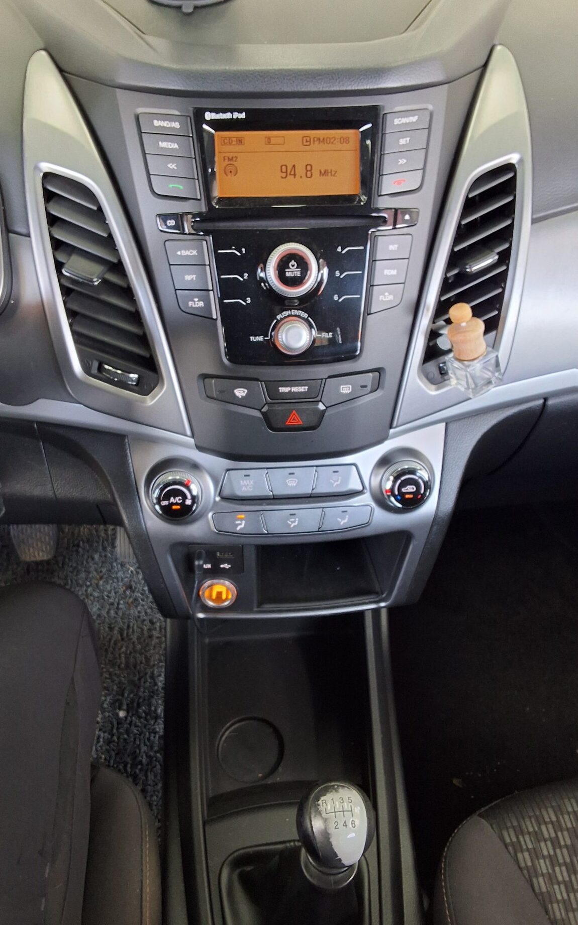 KG MOBILITY (SSANGYONG) NEW KORANDO C 2.0 AWD KX 2015 - zdjęcie 18